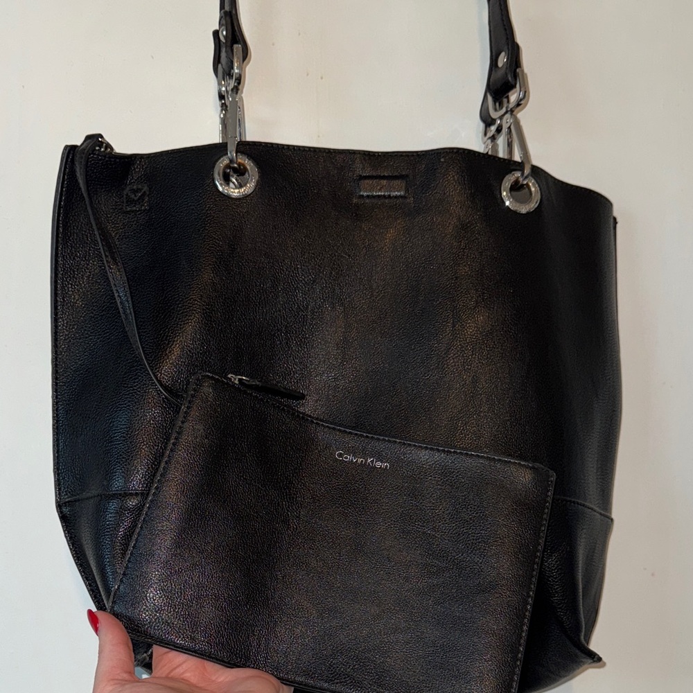 Calvin Klein Black Leather Tote Bag - Picture 5 of 7